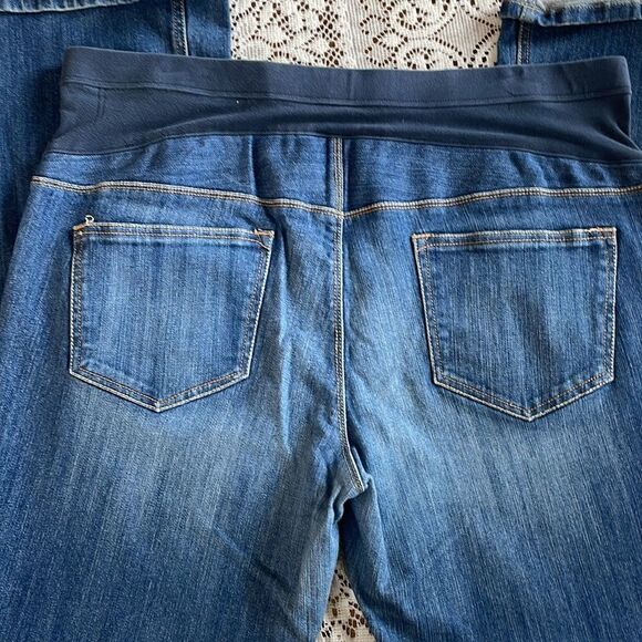 Maternity Full Panel Flare 12 Long Denim Jeans by Old Navy - Picture 2 of 6